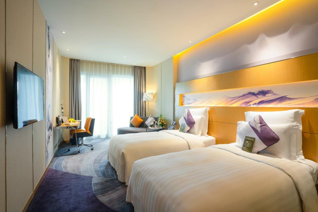 Novotel Jinji Lake Suzhou Sip Екстер'єр фото